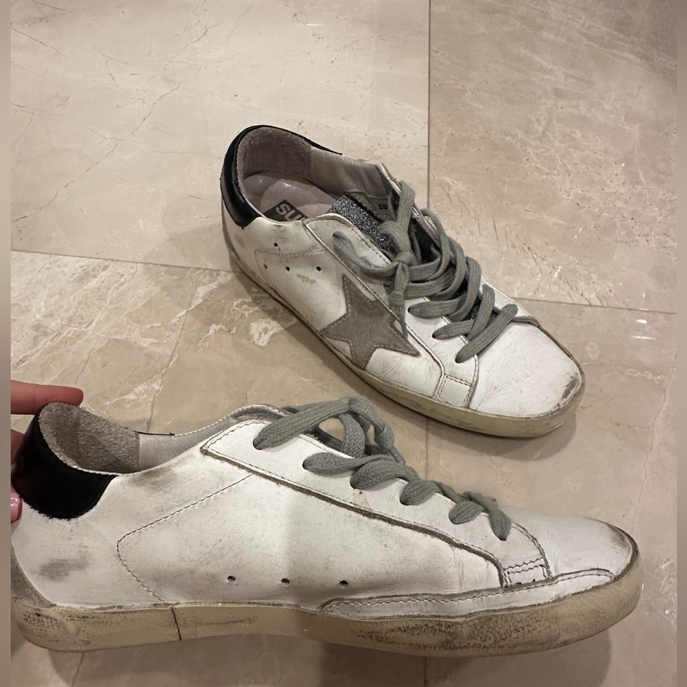 white golden goos silver sparkle tongue size 38